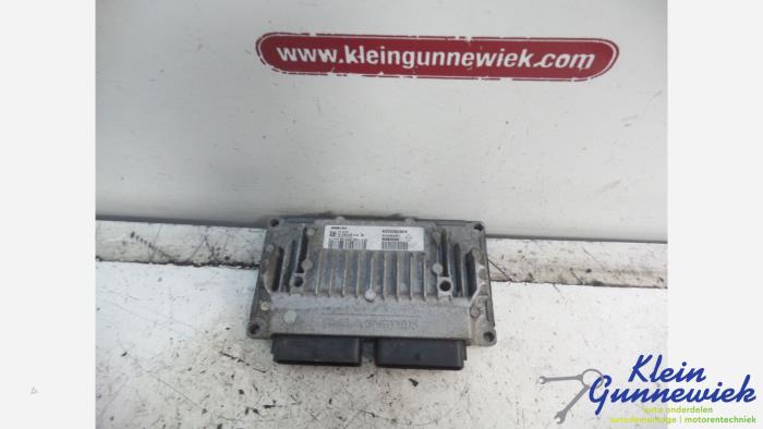 Used Automatic gearbox computer Renault Clio Price € 59,00 Margin scheme offered by Klein Gunnewiek Autodemontage & Motorentechniek