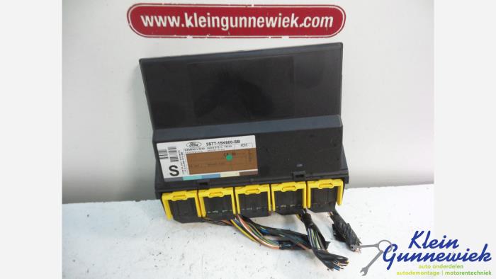 Used Body control computer Ford Mondeo Price € 27,00 Margin scheme offered by Klein Gunnewiek Autodemontage & Motorentechniek