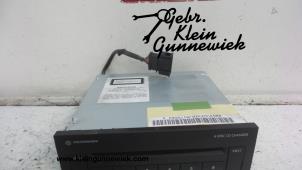 Used CD changer Volkswagen Passat Price on request offered by Gebr.Klein Gunnewiek Ho.BV
