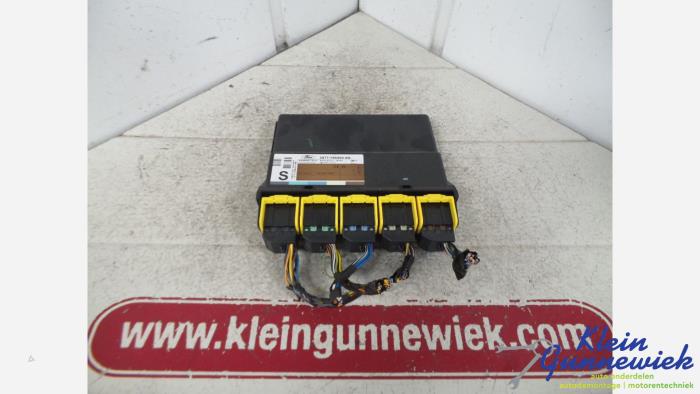 Used Body control computer Ford Mondeo Price € 27,00 Margin scheme offered by Klein Gunnewiek Autodemontage & Motorentechniek