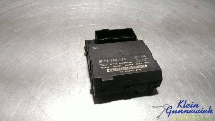 Used Body control computer Opel Signum Price € 22,00 Margin scheme offered by Klein Gunnewiek Autodemontage & Motorentechniek