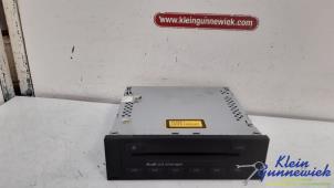 Usados Cambiador de CD Audi A4 Precio € 25,00 Norma de margen ofrecido por Klein Gunnewiek Autodemontage & Motorentechniek