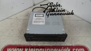 Gebrauchte CD Wechsler Volkswagen Passat Preis auf Anfrage angeboten von Gebr.Klein Gunnewiek Ho.BV