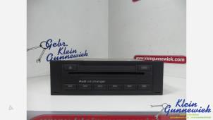 Usados Cambiador de CD Audi A4 Precio € 25,00 Norma de margen ofrecido por Klein Gunnewiek Autodemontage & Motorentechniek