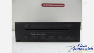 Usados Cambiador de CD Audi A4 Precio € 25,00 Norma de margen ofrecido por Klein Gunnewiek Autodemontage & Motorentechniek