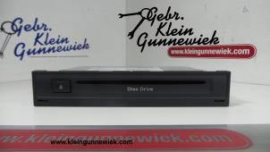 Używane Odtwarzacz DVD Audi A8 Cena na żądanie oferowane przez Gebr.Klein Gunnewiek Ho.BV