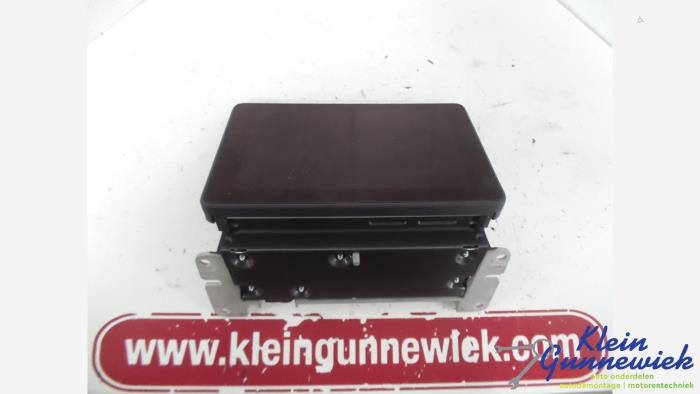 Begagnade Innerdisplay Audi A4 Pris € 222,00 Marginaltabell erbjuds av Klein Gunnewiek Autodemontage & Motorentechniek