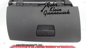 Used Glovebox BMW 3-Serie Price on request offered by Gebr.Klein Gunnewiek Ho.BV