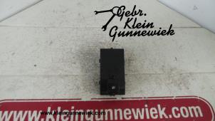 Used Electric window switch Opel Astra Price on request offered by Gebr.Klein Gunnewiek Ho.BV