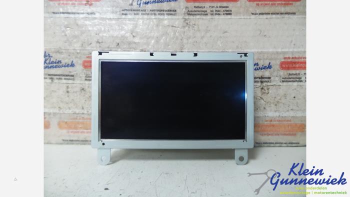Begagnade Innerdisplay Opel Meriva Pris € 60,00 Marginaltabell erbjuds av Klein Gunnewiek Autodemontage & Motorentechniek