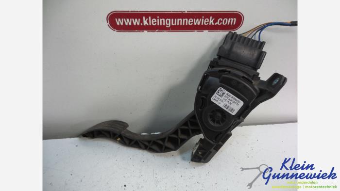 Begagnade Gaspedalsensor Volvo XC70 Pris € 35,00 Marginaltabell erbjuds av Klein Gunnewiek Autodemontage & Motorentechniek