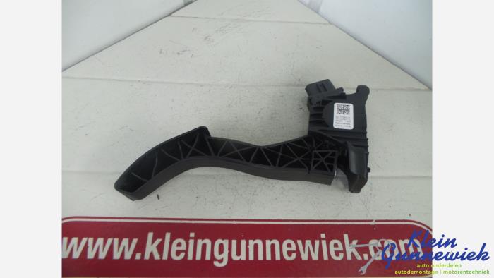 Begagnade Gaspedalsensor Volkswagen Passat Pris € 29,00 Marginaltabell erbjuds av Klein Gunnewiek Autodemontage & Motorentechniek