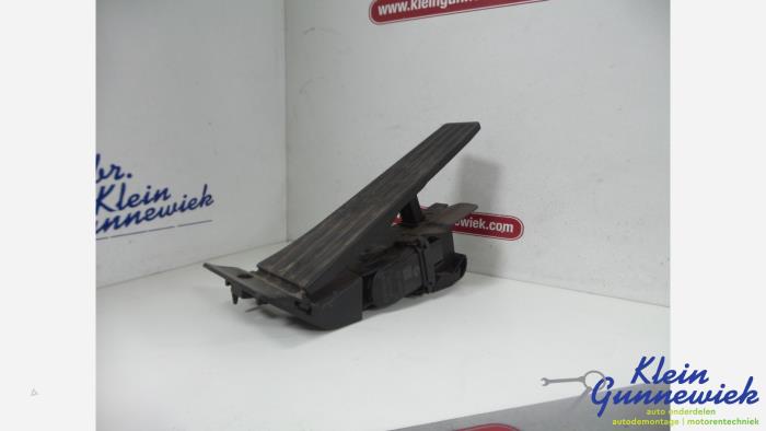 Begagnade Gaspedalsensor BMW 3-Serie Pris € 15,00 Marginaltabell erbjuds av Klein Gunnewiek Autodemontage & Motorentechniek