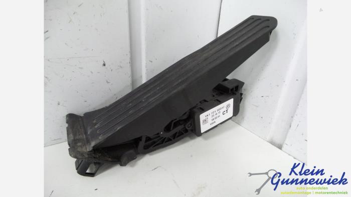 Begagnade Gaspedalsensor Volkswagen Passat Pris € 25,00 Marginaltabell erbjuds av Klein Gunnewiek Autodemontage & Motorentechniek