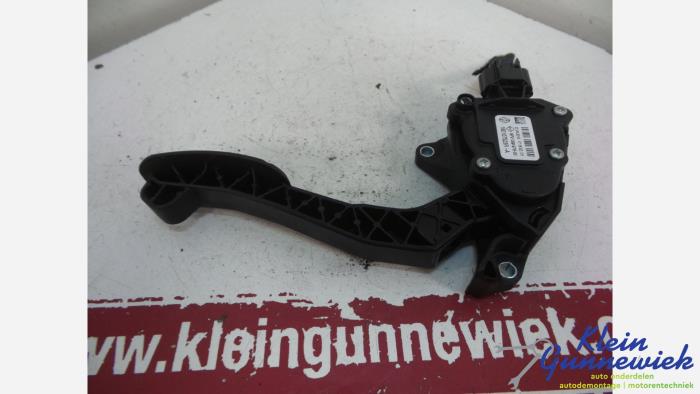 Gebrauchte Gaspedalposition Sensor Renault Master Preis € 44,00 Margenregelung angeboten von Klein Gunnewiek Autodemontage & Motorentechniek