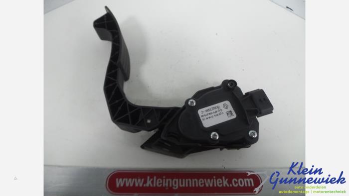 Begagnade Gaspedalsensor Dacia Sandero Pris € 45,00 Marginaltabell erbjuds av Klein Gunnewiek Autodemontage & Motorentechniek