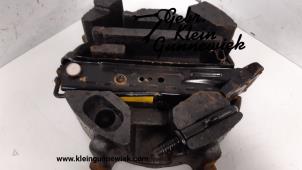 Gebrauchte Werkzeugsatz Ford Fiesta Preis auf Anfrage angeboten von Gebr.Klein Gunnewiek Ho.BV