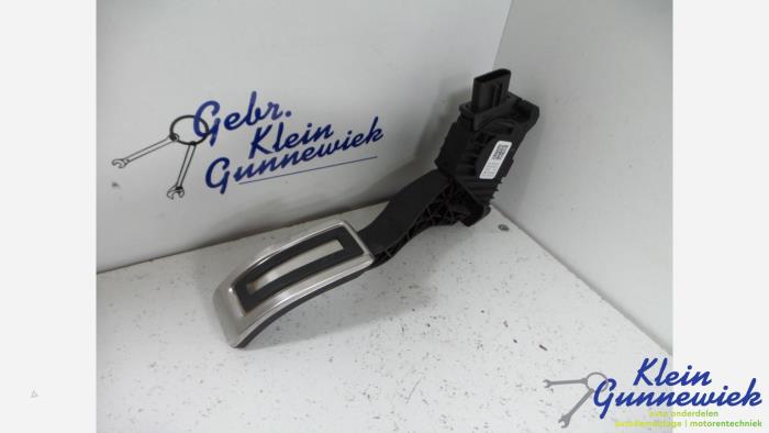 Begagnade Gaspedalsensor Volkswagen Passat Pris € 29,00 Marginaltabell erbjuds av Klein Gunnewiek Autodemontage & Motorentechniek