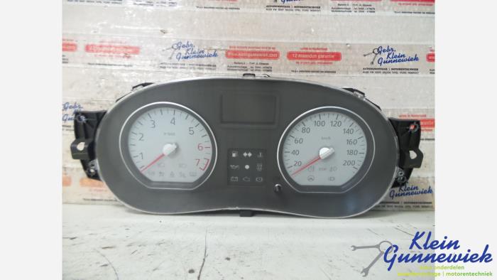 Begagnade Instrumentpanel Dacia Logan Pris € 24,00 Marginaltabell erbjuds av Klein Gunnewiek Autodemontage & Motorentechniek