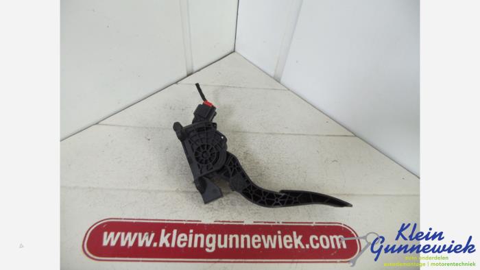 Begagnade Gaspedalsensor Audi A1 Pris € 40,00 Marginaltabell erbjuds av Klein Gunnewiek Autodemontage & Motorentechniek