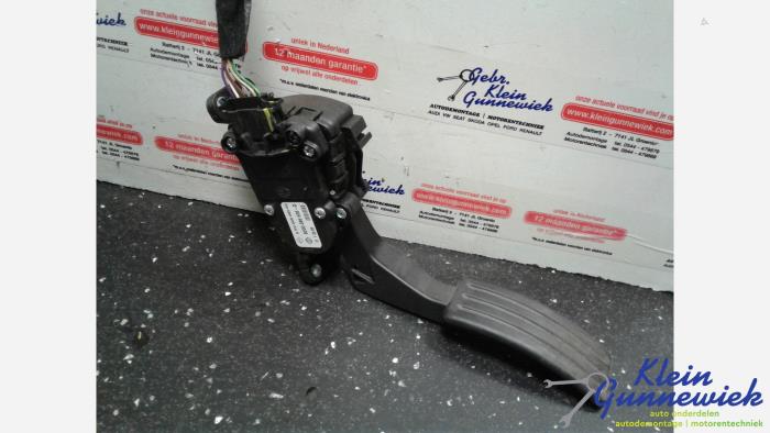 Begagnade Gaspedalsensor Dacia Sandero Pris € 19,00 Marginaltabell erbjuds av Klein Gunnewiek Autodemontage & Motorentechniek