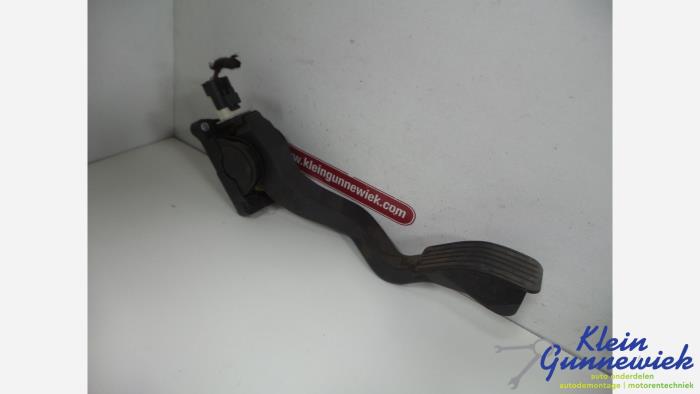 Begagnade Gaspedalsensor Peugeot 307 Pris € 22,00 Marginaltabell erbjuds av Klein Gunnewiek Autodemontage & Motorentechniek