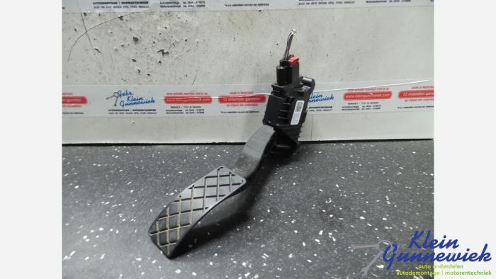Begagnade Gaspedalsensor Volkswagen Golf Pris € 29,00 Marginaltabell erbjuds av Klein Gunnewiek Autodemontage & Motorentechniek