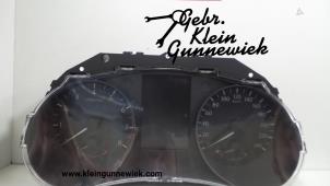 Used Instrument panel Nissan X-Trail Price on request offered by Gebr.Klein Gunnewiek Ho.BV
