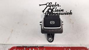 Usados Interruptor de freno de mano Jaguar XE Precio de solicitud ofrecido por Gebr.Klein Gunnewiek Ho.BV
