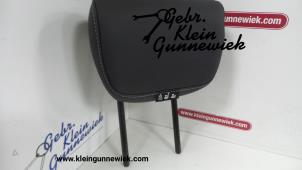 Gebrauchte Kopfstütze Renault Clio Preis auf Anfrage angeboten von Gebr.Klein Gunnewiek Ho.BV