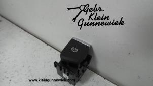 Używane Przelacznik hamulca postojowego Audi A5 Cena na żądanie oferowane przez Gebr.Klein Gunnewiek Ho.BV
