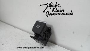 Usados Interruptor de freno de mano Audi Q5 Precio de solicitud ofrecido por Gebr.Klein Gunnewiek Ho.BV