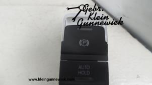 Usados Interruptor de freno de mano Volkswagen Golf Precio de solicitud ofrecido por Gebr.Klein Gunnewiek Ho.BV