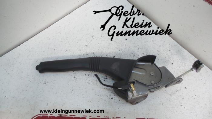 Parking brake lever from a Dacia Duster 2014