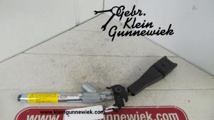 Gebrauchte Gurtsrammer links Opel Insignia Preis auf Anfrage angeboten von Gebr.Klein Gunnewiek Ho.BV