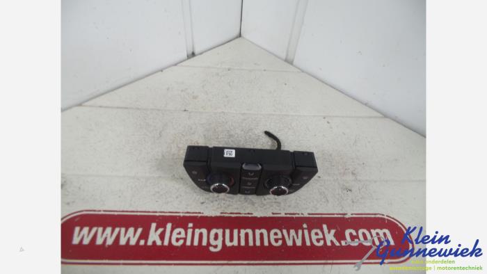 Begagnade Värmekontrollpanel Opel Astra Pris € 32,00 Marginaltabell erbjuds av Klein Gunnewiek Autodemontage & Motorentechniek