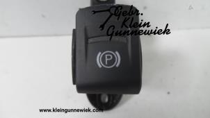 Usados Interruptor de freno de mano Audi A6 Precio de solicitud ofrecido por Gebr.Klein Gunnewiek Ho.BV