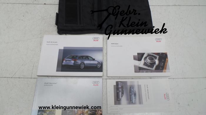 Instrucciones(varios) de un Audi A6 2007