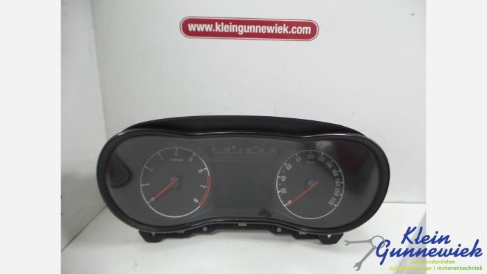 Begagnade Instrumentpanel Opel Corsa Pris € 38,00 Marginaltabell erbjuds av Klein Gunnewiek Autodemontage & Motorentechniek