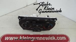 Used Heater control panel Peugeot 206 Price on request offered by Gebr.Klein Gunnewiek Ho.BV