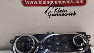 Used Heater control panel Renault Clio Price € 50,00 Margin scheme offered by Gebr.Klein Gunnewiek Ho.BV