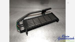 Usados Radiador de calefactor Renault Koleos Precio de solicitud ofrecido por Klein Gunnewiek Autodemontage & Motorentechniek