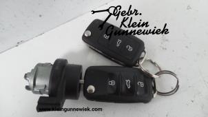Used Ignition lock + key Skoda Superb Price on request offered by Gebr.Klein Gunnewiek Ho.BV