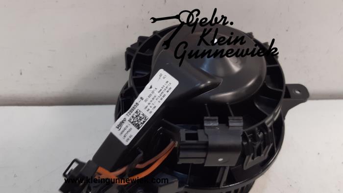 Motor de ventilador de calefactor de un Skoda Kamiq 2019