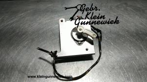Usados Motor de válvula de calefactor Renault Koleos Precio de solicitud ofrecido por Gebr.Klein Gunnewiek Ho.BV