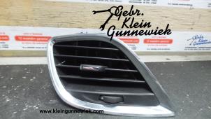 Gebrauchte Luftgitter Armaturenbrett Opel Mokka Preis auf Anfrage angeboten von Gebr.Klein Gunnewiek Ho.BV