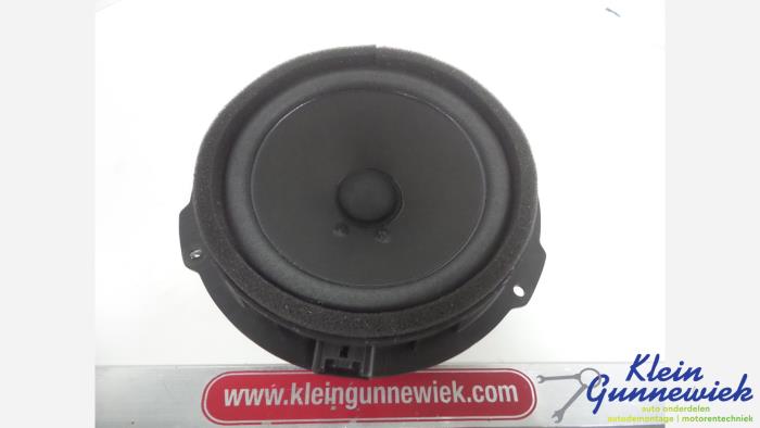 Używane Glosnik Ford Galaxy Cena € 21,00 Procedura marży oferowane przez Klein Gunnewiek Autodemontage & Motorentechniek