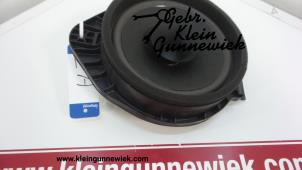 Używane Glosnik Opel Mokka Cena na żądanie oferowane przez Gebr.Klein Gunnewiek Ho.BV