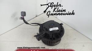 Używane Silnik wentylatora nagrzewnicy Opel Mokka Cena na żądanie oferowane przez Gebr.Klein Gunnewiek Ho.BV