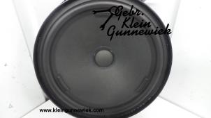 Used Speaker Volkswagen Passat Price € 15,00 Margin scheme offered by Gebr.Klein Gunnewiek Ho.BV